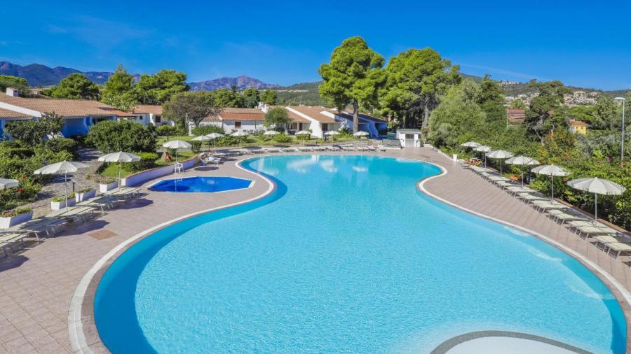 Nicolaus Club Li Cucutti Hotel Agrustos Екстериор снимка