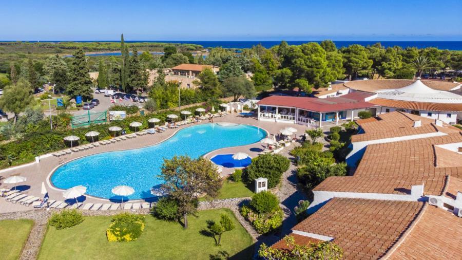 Nicolaus Club Li Cucutti Hotel Agrustos Екстериор снимка